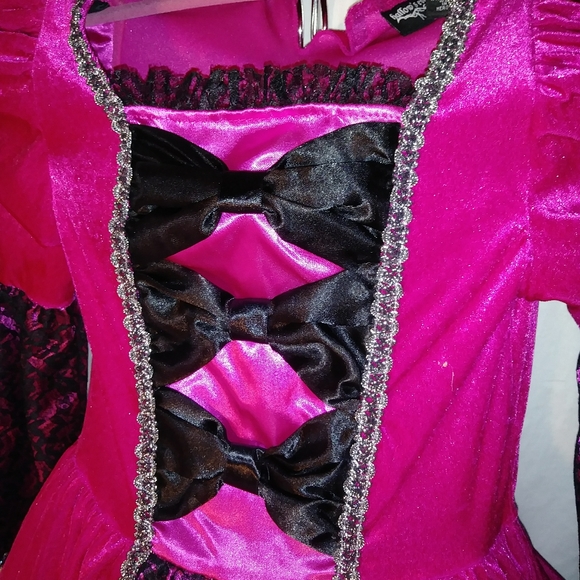 Victorian Renaissance Princess Costume Hallows Eve - Picture 6 of 6